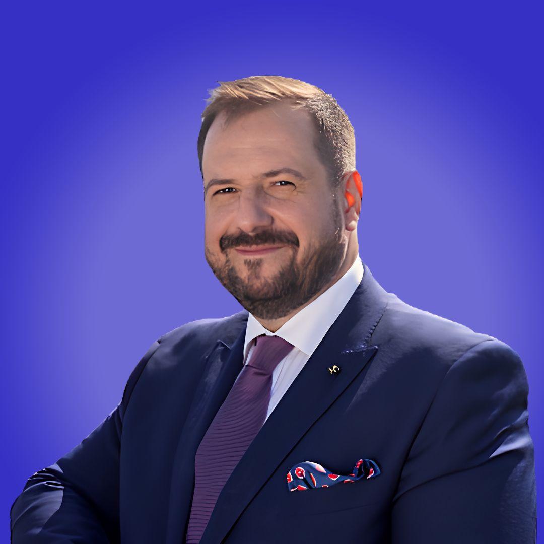 prof. Bartłomiej Guzik
